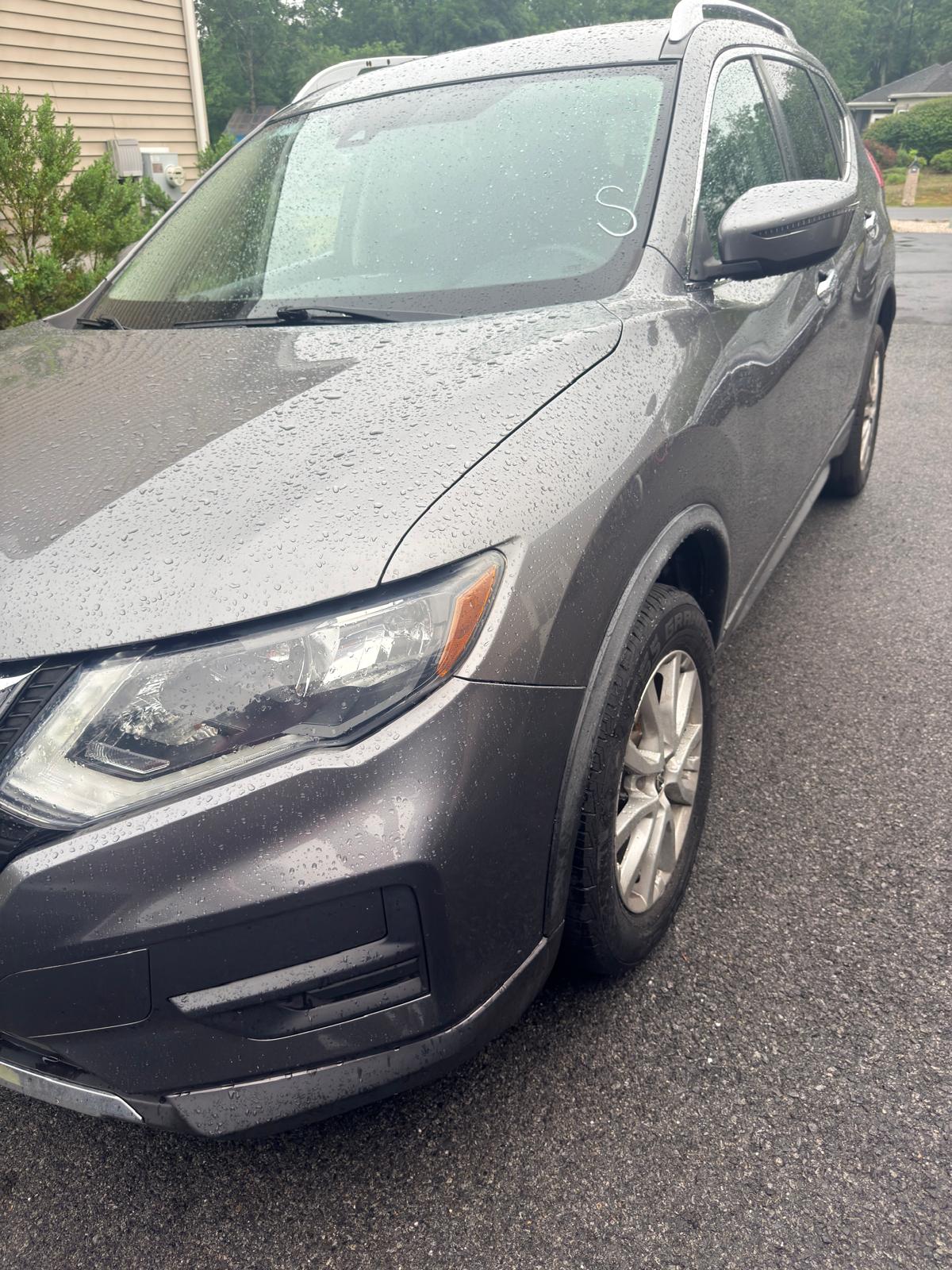 Sold: 2019 Nissan Rogue SV AWD
