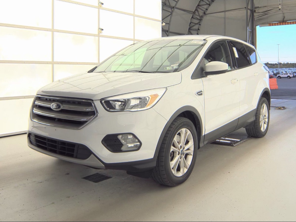 Sold: Ford Escape SE